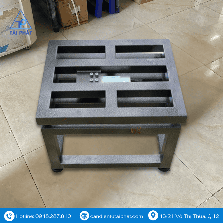 Cân ghế điện tử là gì? Ưu điểm nổi bật và ứng dụng thực tế trong doanh nghiệp 3 Khung ghế chắc chắn bằng sắt/nhôm sơn tĩnh điện