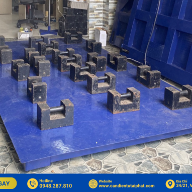 CÂN HEO ĐIỆN TỬ 1 TẤN MTCELL T9 7 Sử dụng quả tả chuẩn để kiểm định